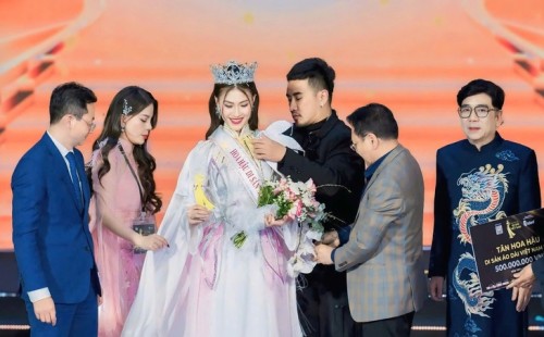 Hoàng Châu Anh là Hoa hậu Di sản áo dài Việt Nam, hoa hậu đầu tiên của năm 2025