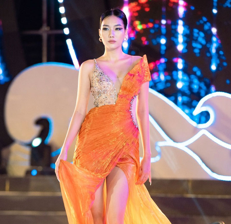Á hậu Phương Thảo